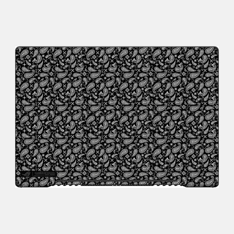 Black Paisley Essential