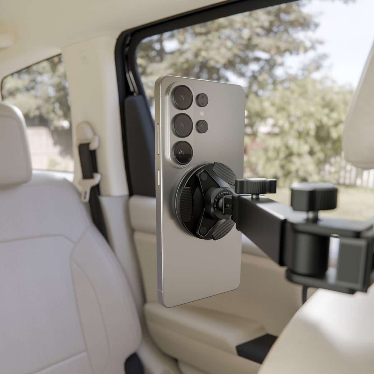 Android phone held on the Back Seat Mount with the magnetic ring