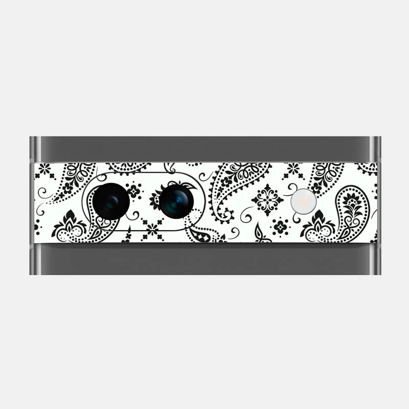 White Paisley Pack of 2