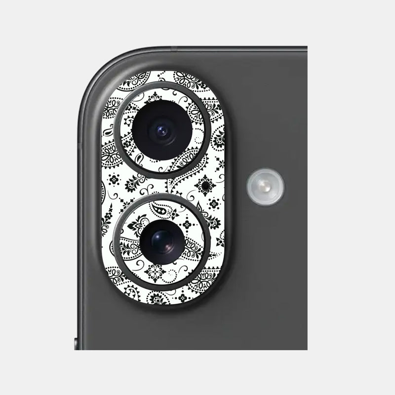 White Paisley Pack of 2