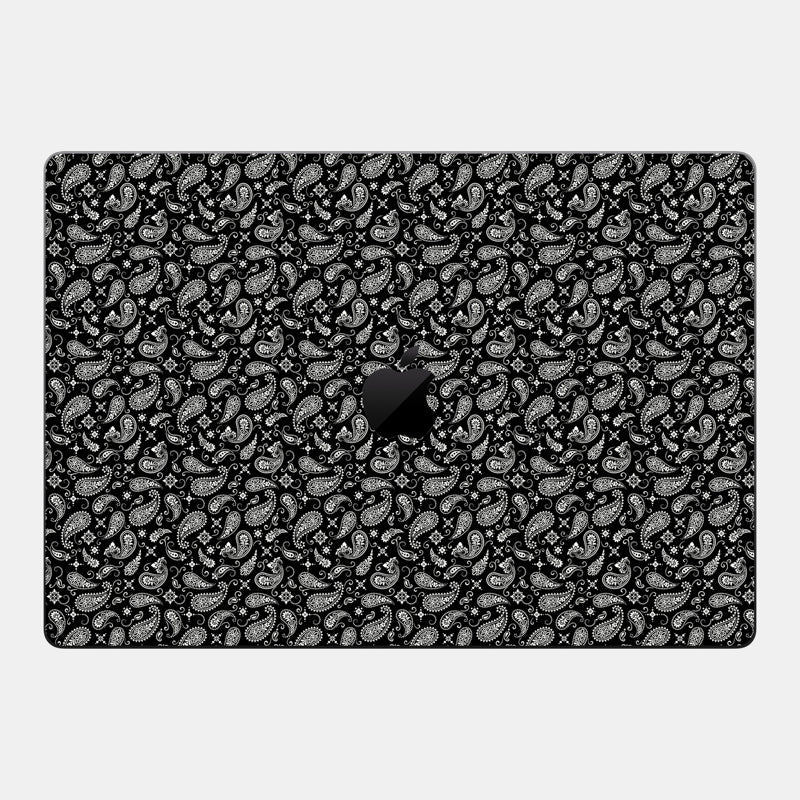 Black Paisley Essential