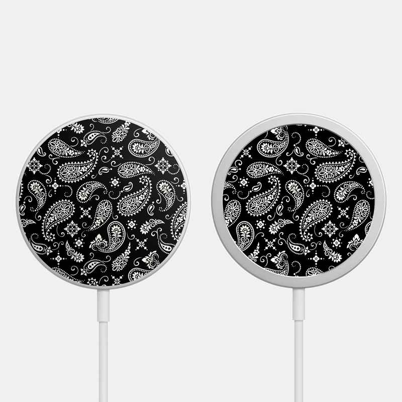 Black Paisley Full Body