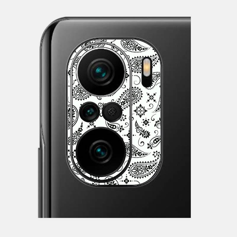 White Paisley Pack of 2