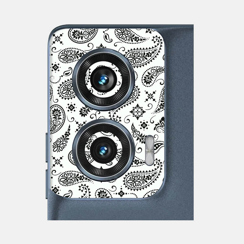 White Paisley Pack of 2