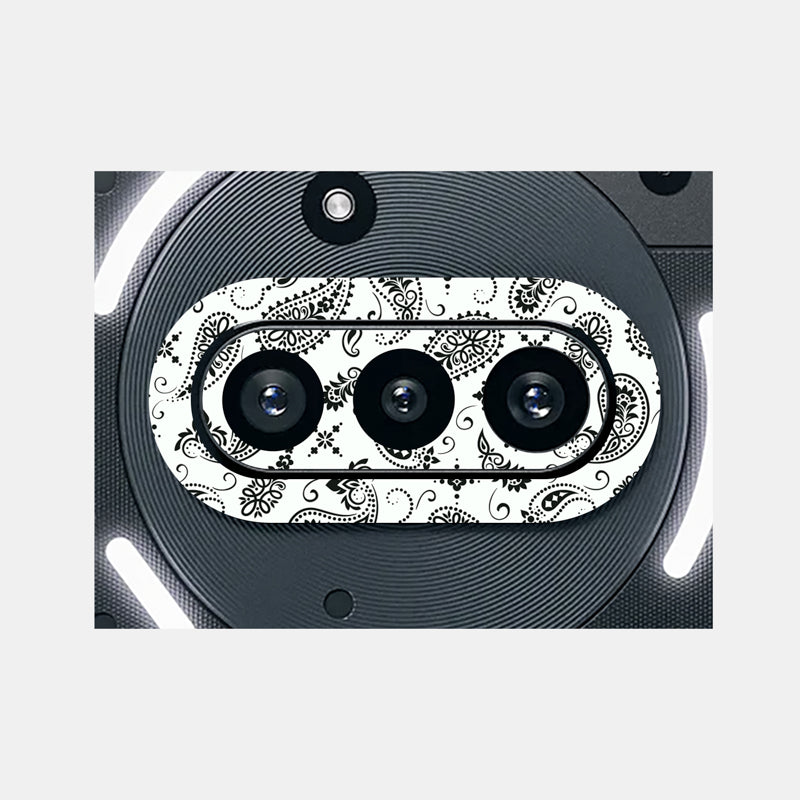 White Paisley Pack of 2