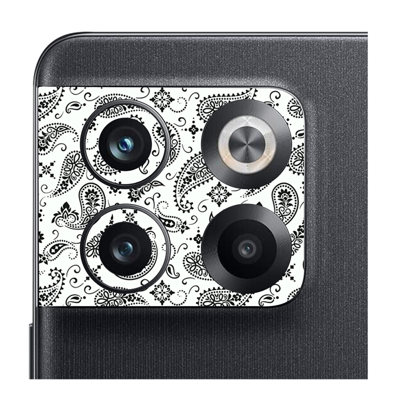 White Paisley Pack of 2