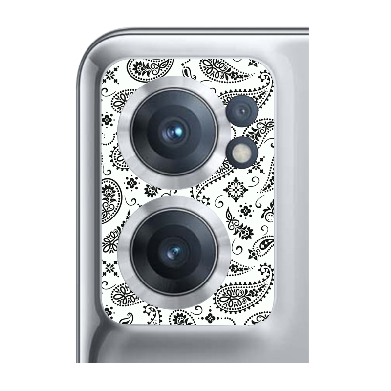 White Paisley Pack of 2