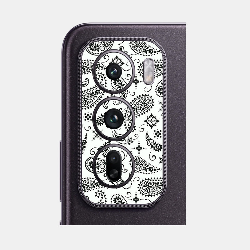 White Paisley Pack of 2