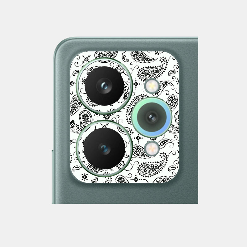 White Paisley Pack of 2