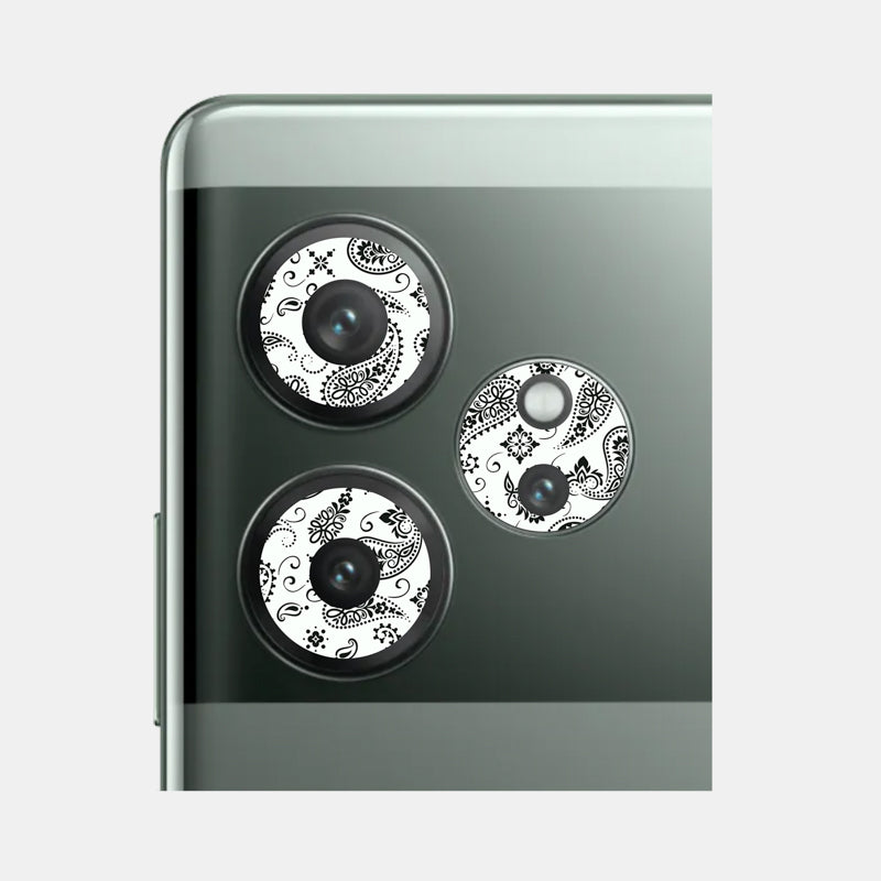 White Paisley Pack of 2