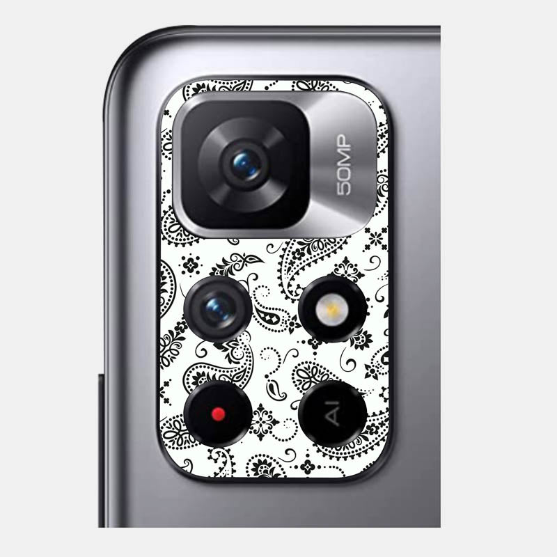 White Paisley Pack of 2