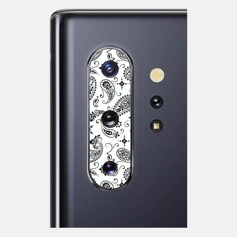 White Paisley Pack of 2