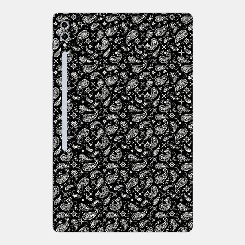 Black Paisley Full Body