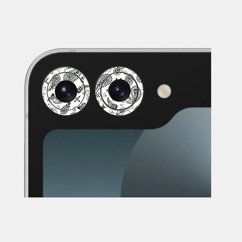 White Paisley Pack of 2