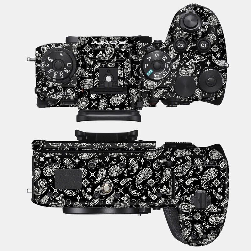 Black Paisley Full Body