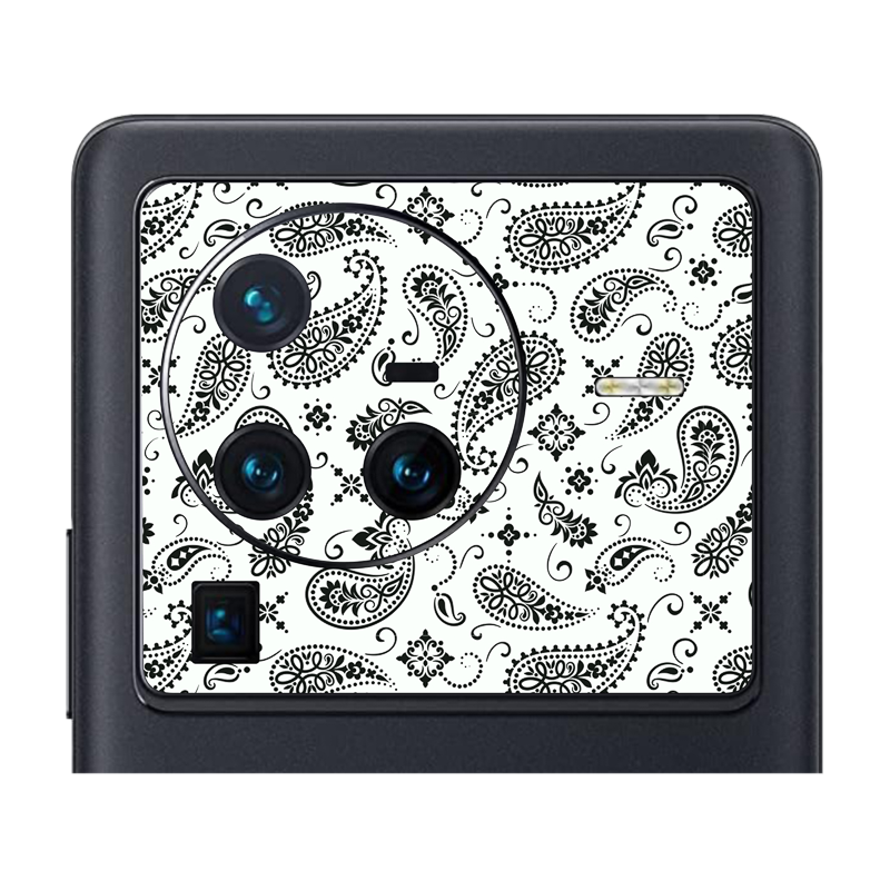 White Paisley Pack of 2