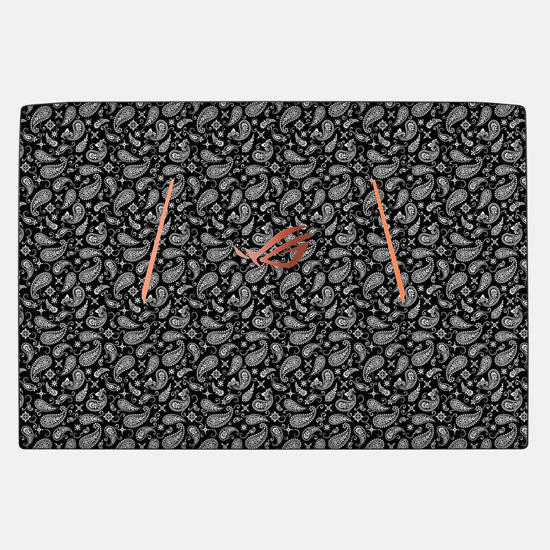 Black Paisley Essential