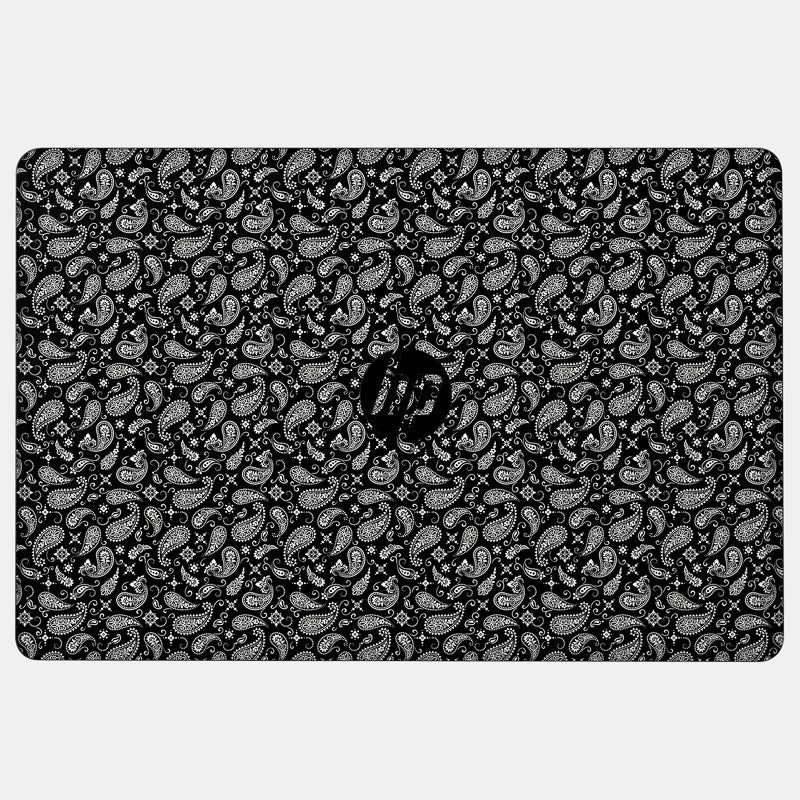 Black Paisley Essential