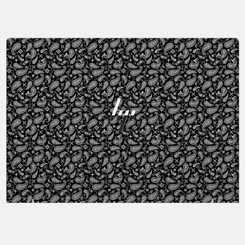 Black Paisley Essential