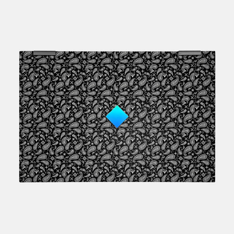 Black Paisley Essential