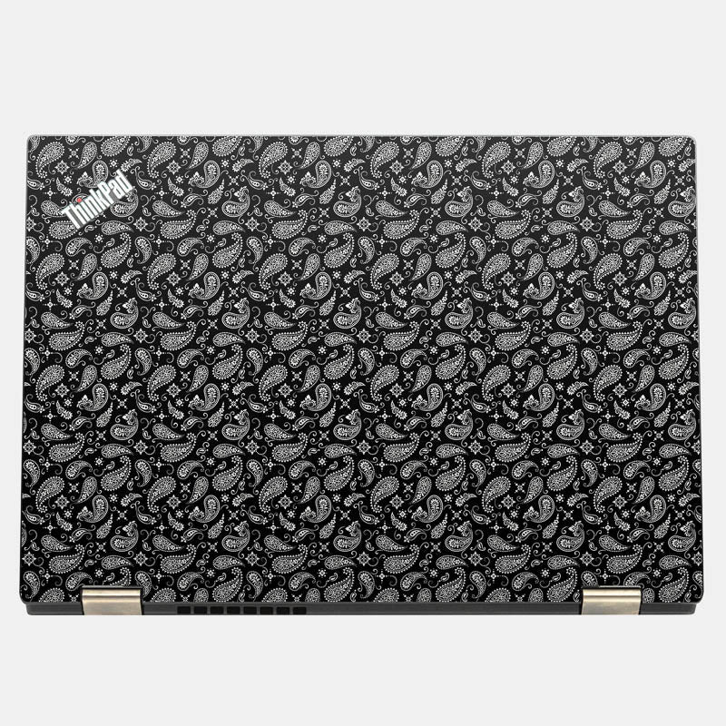 Black Paisley Essential