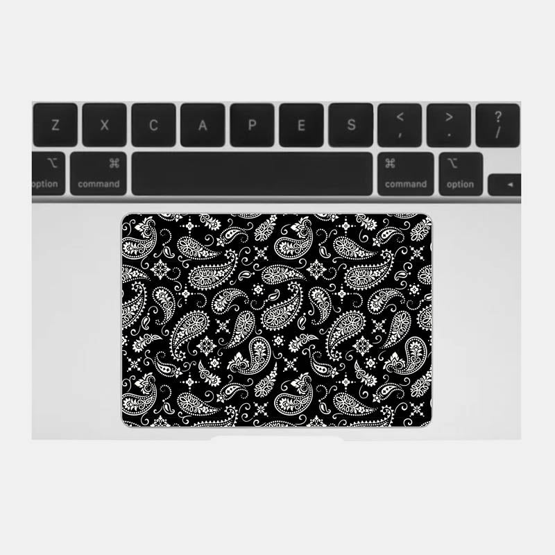 Black Paisley Full
