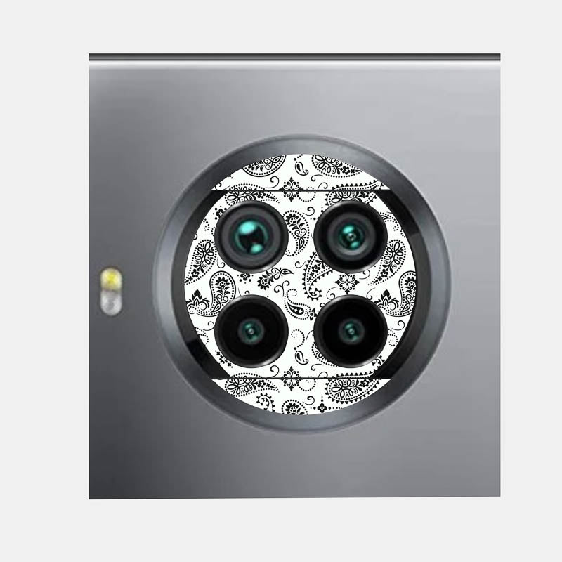 White Paisley Pack of 2