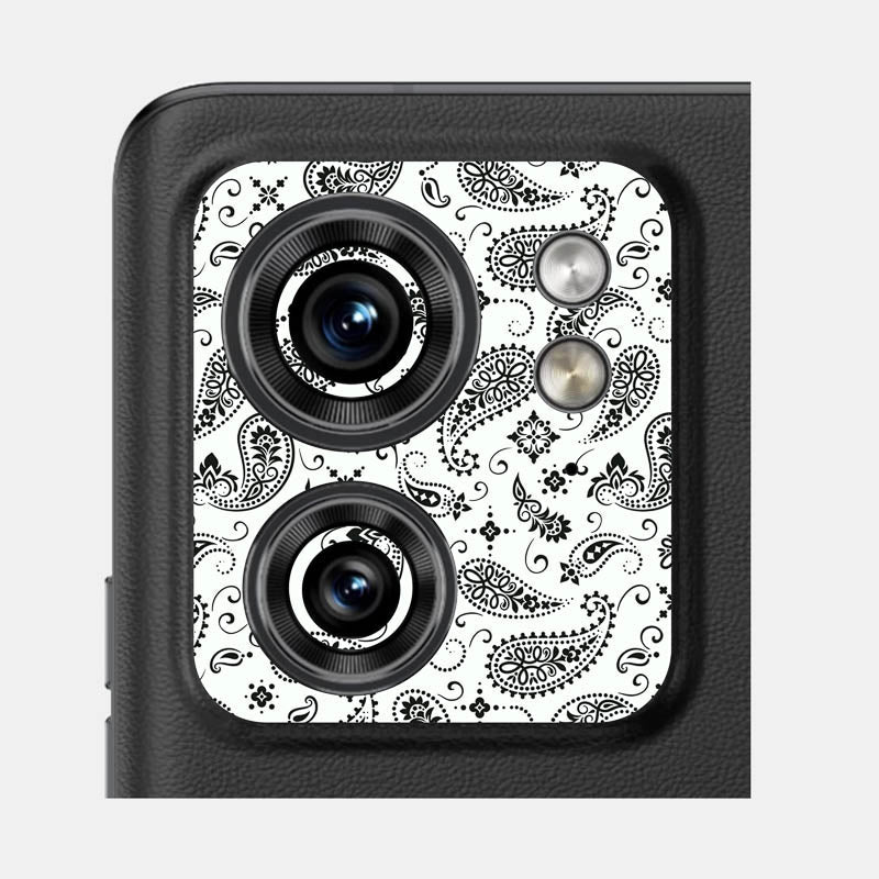 White Paisley Pack of 2