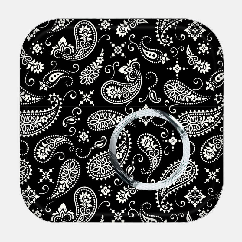 Black Paisley Full Body