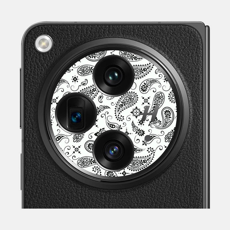 White Paisley Pack of 2