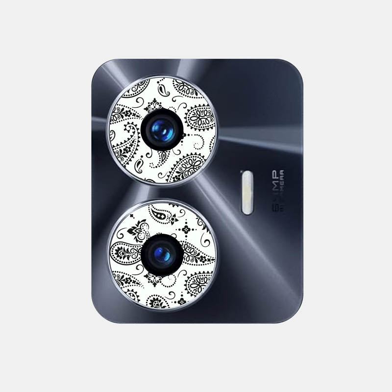 White Paisley Pack of 2