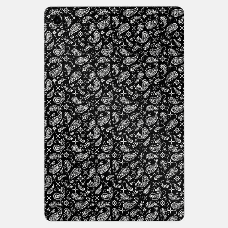 Black Paisley Full Body