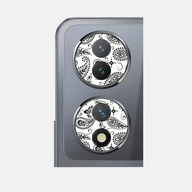 White Paisley Pack of 2