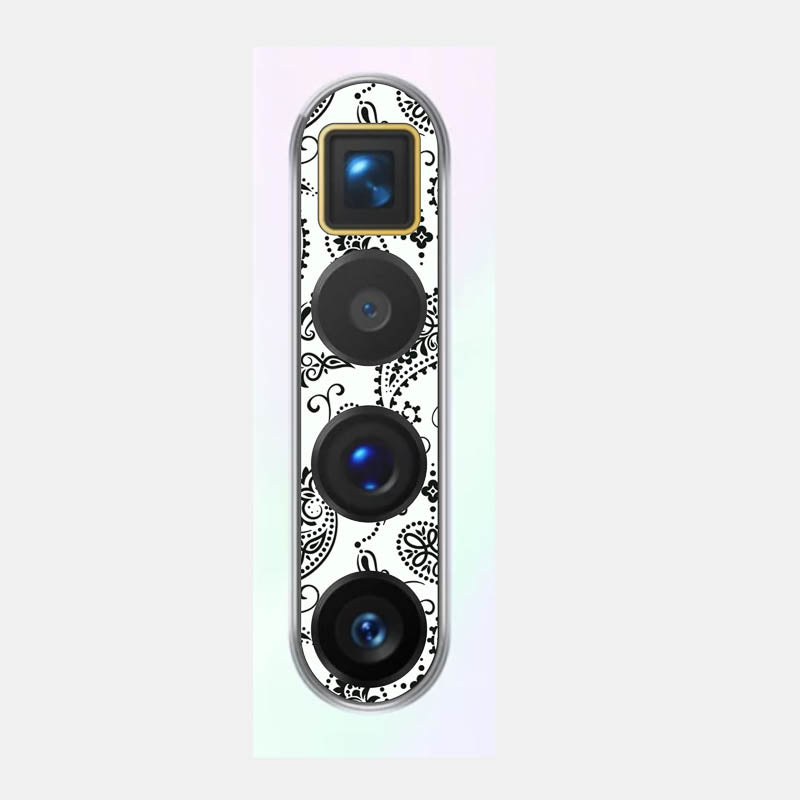 White Paisley Pack of 2