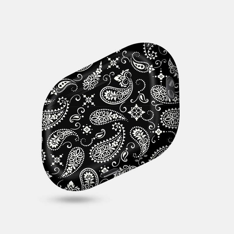 Black Paisley Full Body