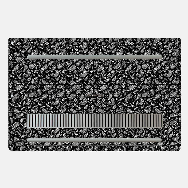 Black Paisley Pro