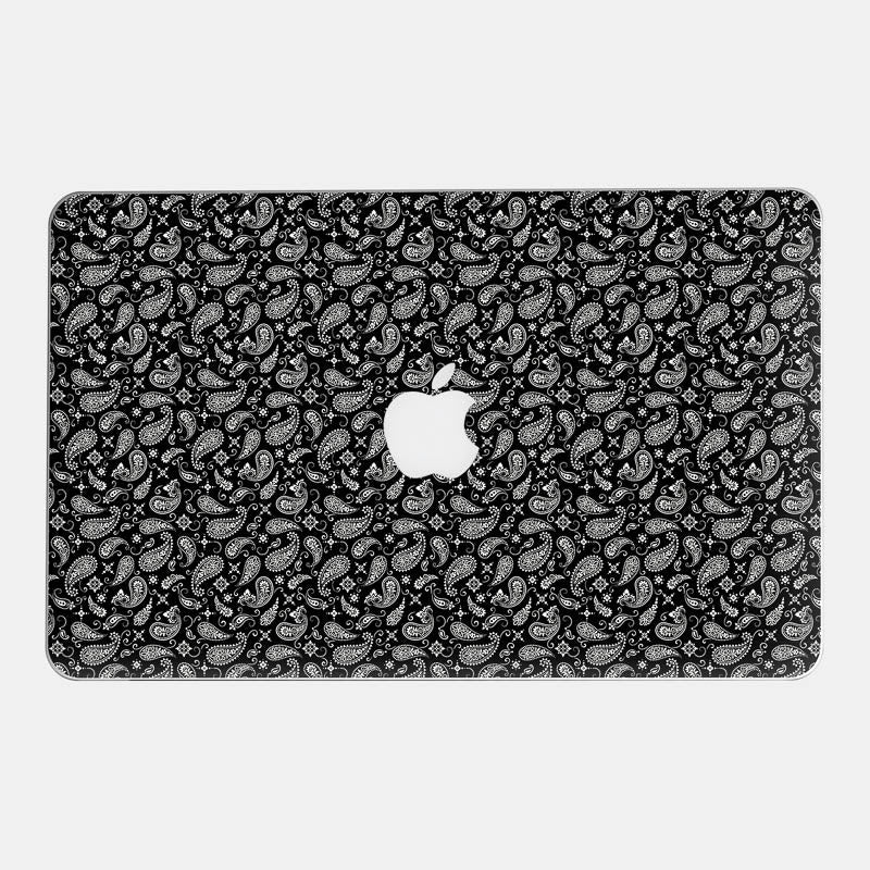 Black Paisley Essential