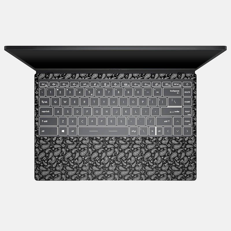 Black Paisley Max