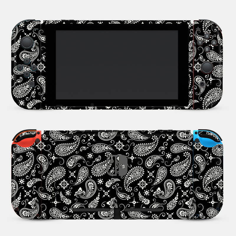 Black Paisley Full Body