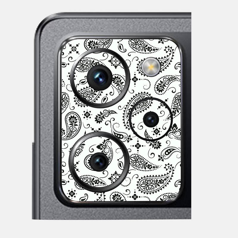 White Paisley Pack of 2