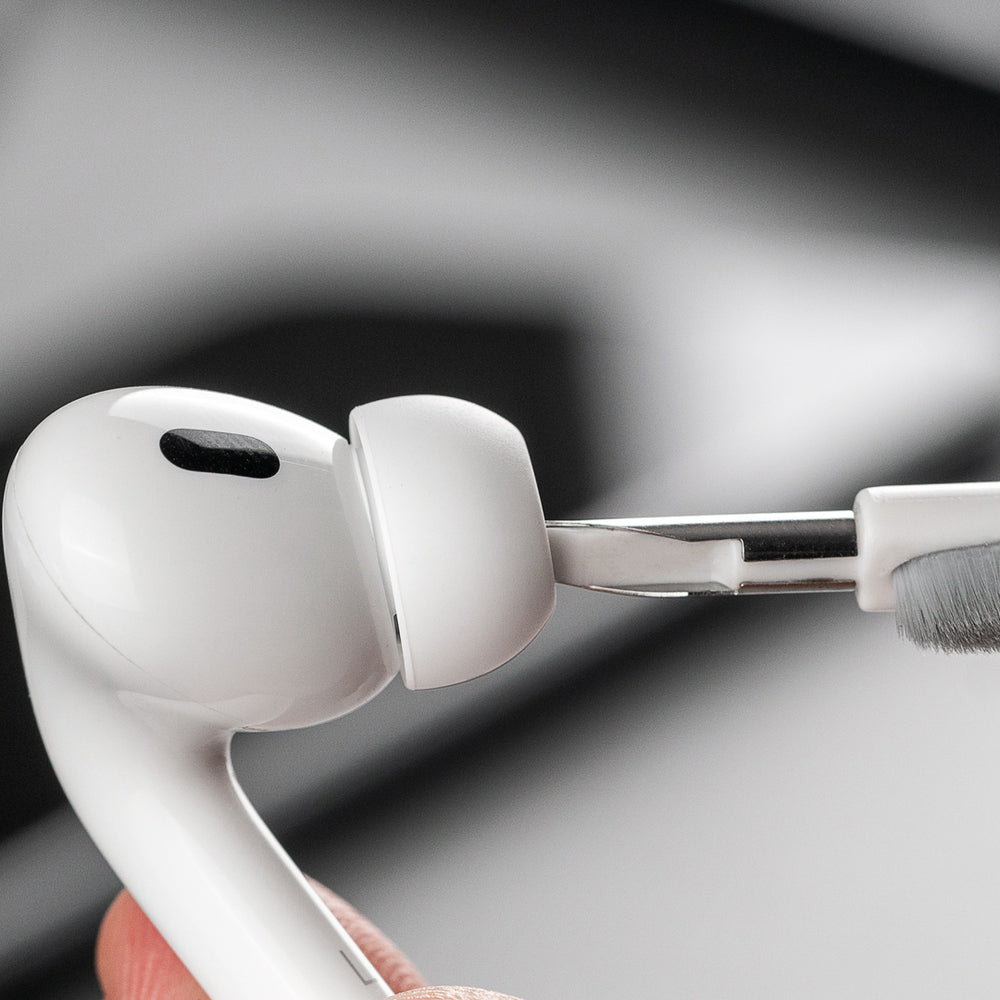Tech Cleaner 5-in-1 Tech Cleaning Pen for Gadgets - Affordable and Effective » Capes