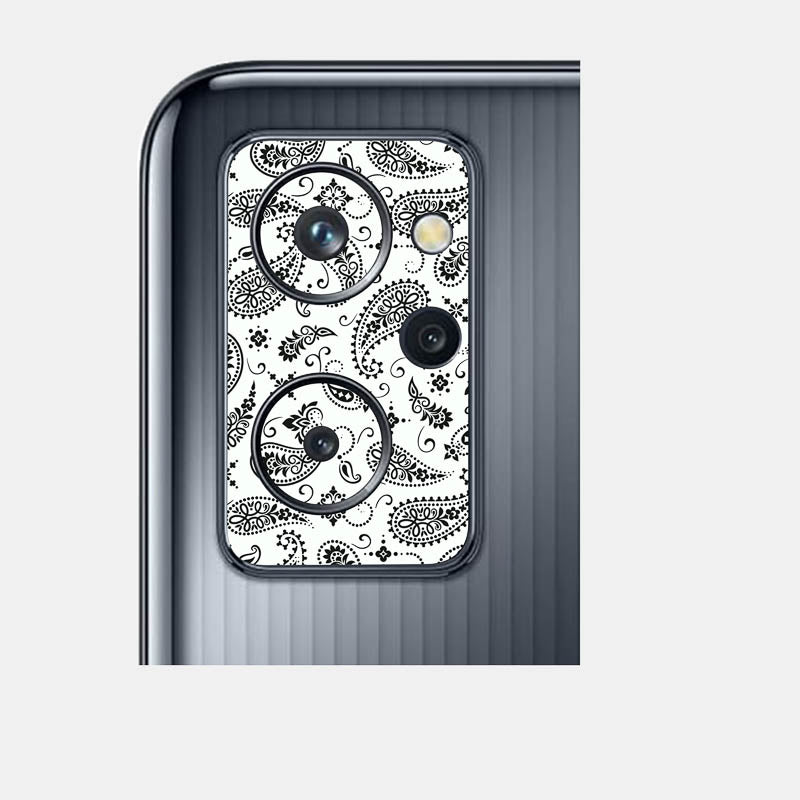 White Paisley Pack of 2