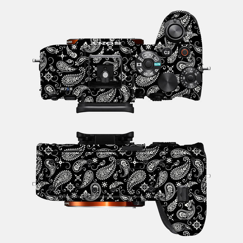 Black Paisley Full Body