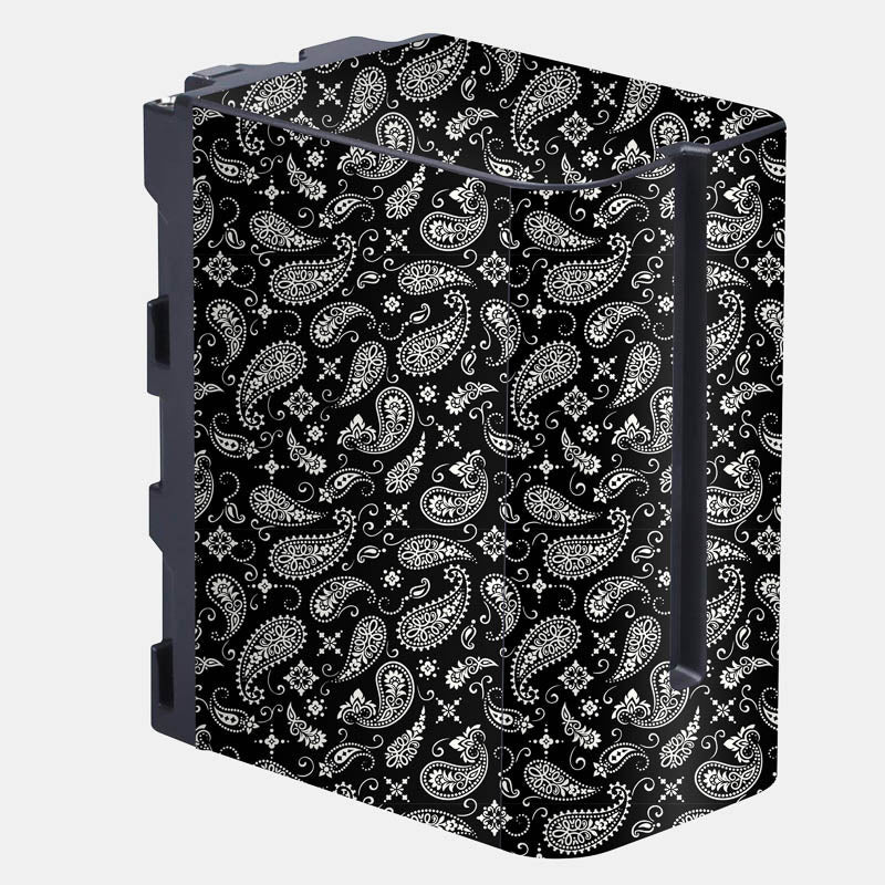 Black Paisley Full Body